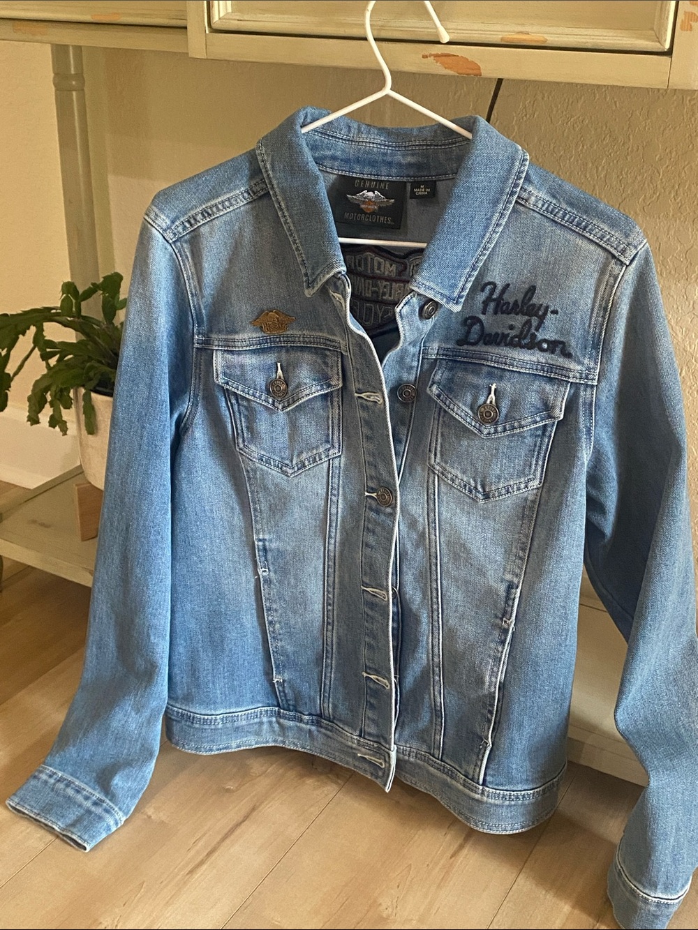 Harley-Davidson Light Blue Denim Trucker Jacket with Embroidered Logo